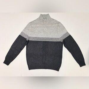 Express Men's Turtleneck Sweater in Gray and Black